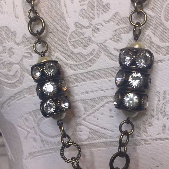 Long tassel (gold/brass/patina) Necklace - Picture 2 of 5